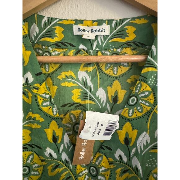 Roller Rabbit green floral blouse NWT - Picture 2 of 5